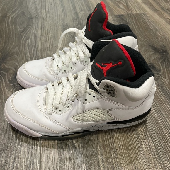 Jordan 5 White Metallic - Picture 3 of 6